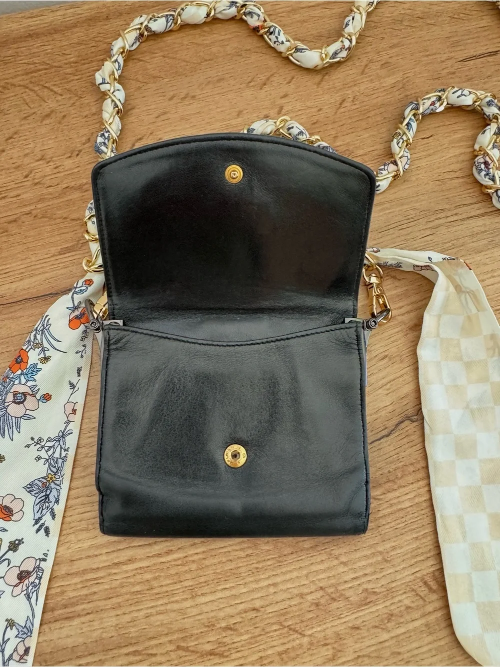 Authentic Vintage Chanel CC Wallet On Chain Crossbody Bag Black Lambskin Leather